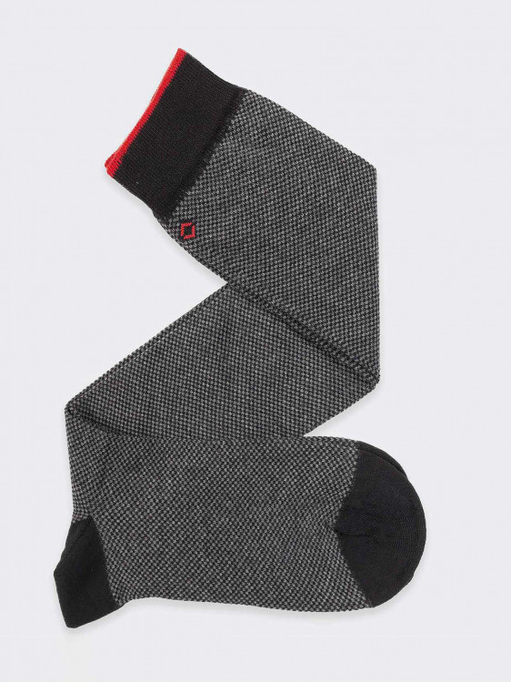 Lange Socken mit Mikronetzmuster