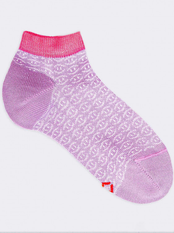 Socken mit Wellenmuster für Mädchen aus kühler Bio-Baumwolle