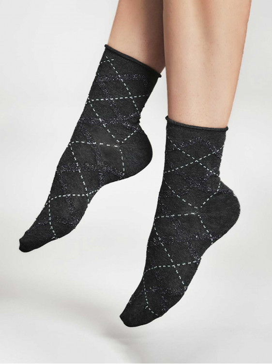 Interlaced rhombuses pattern Woman's socks