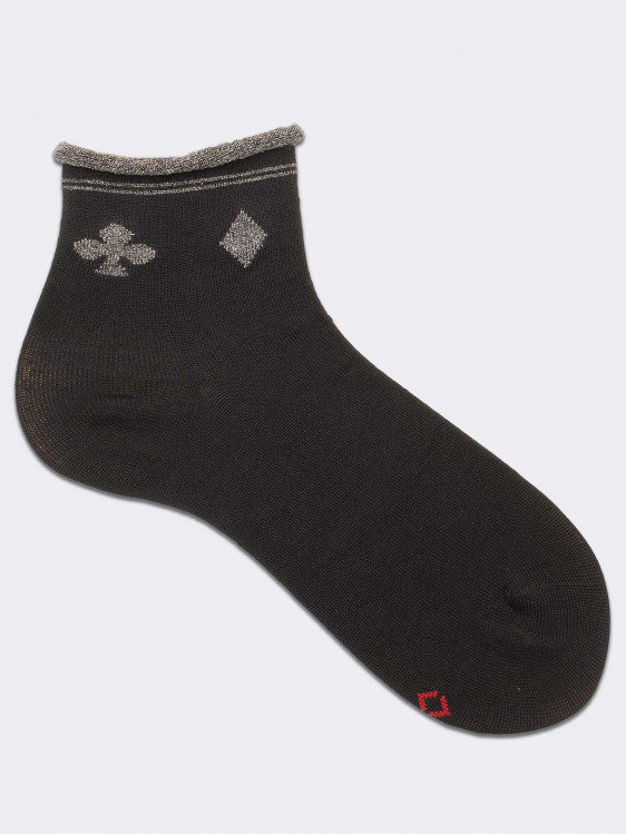 Kurze, schicke Socken für Frauen