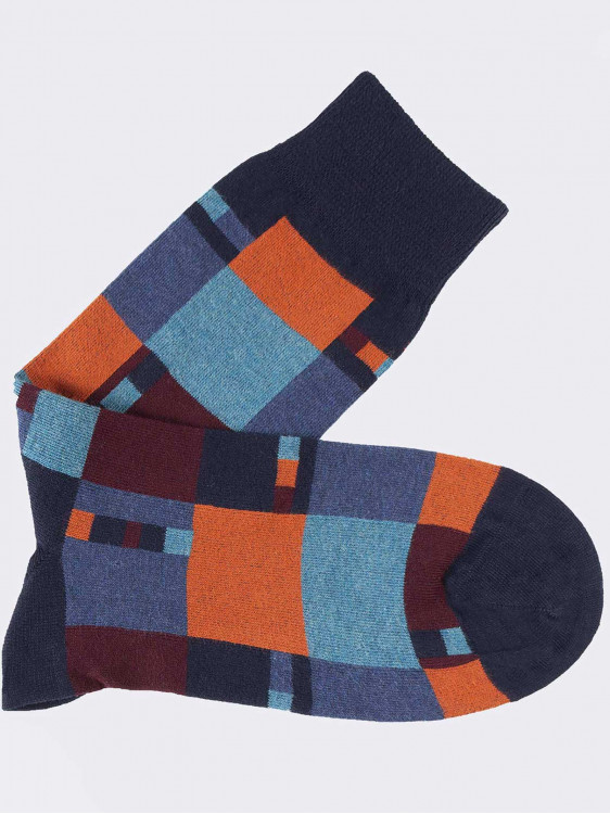 Crew socks with geometric pattern