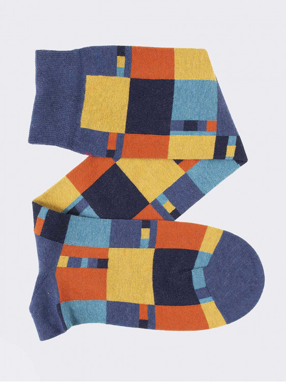 Knee- high socks with geometric pattern