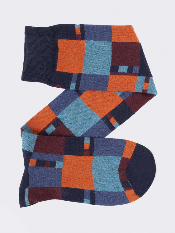 Knee- high socks with geometric pattern
