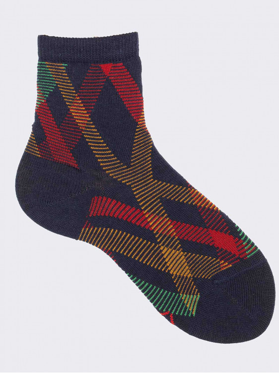 Kurze geometrisch gemusterte Socken aus warmer Baumwolle