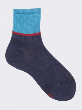 Kurze zweifarbige Kinder-Socken aus warmer Baumwolle