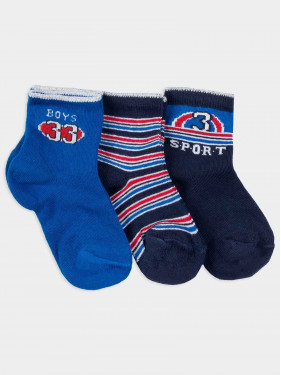 Set aus kurzen Socken für Neugeborene mit sportlichem Muster
