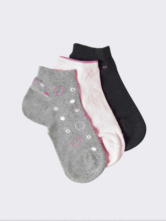 Tris short socks girl minimal circles pattern