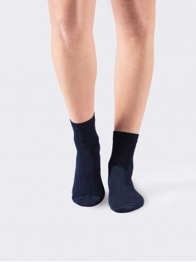 Kurze Socken aus Stretch-Baumwolle mit schottischem Garn