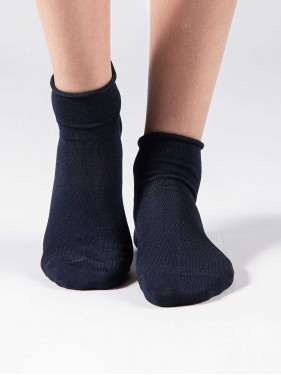 Women’s  short socks in fresh cotton - laser cut