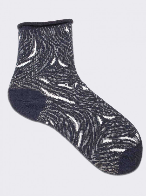 Short woman  socks patterned - warm cotton