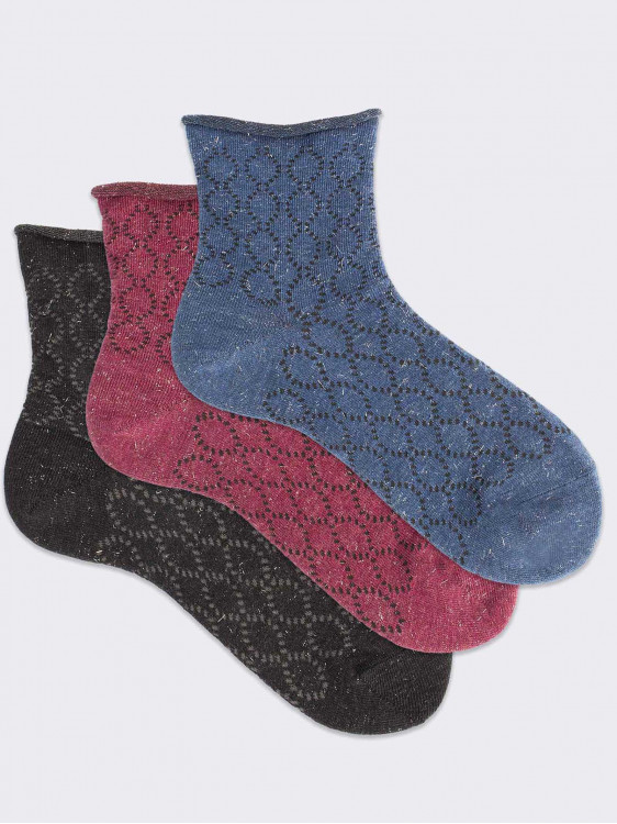 Drei kurze Socken für Frauen mit Kreismuster aus warmer Baumwolle