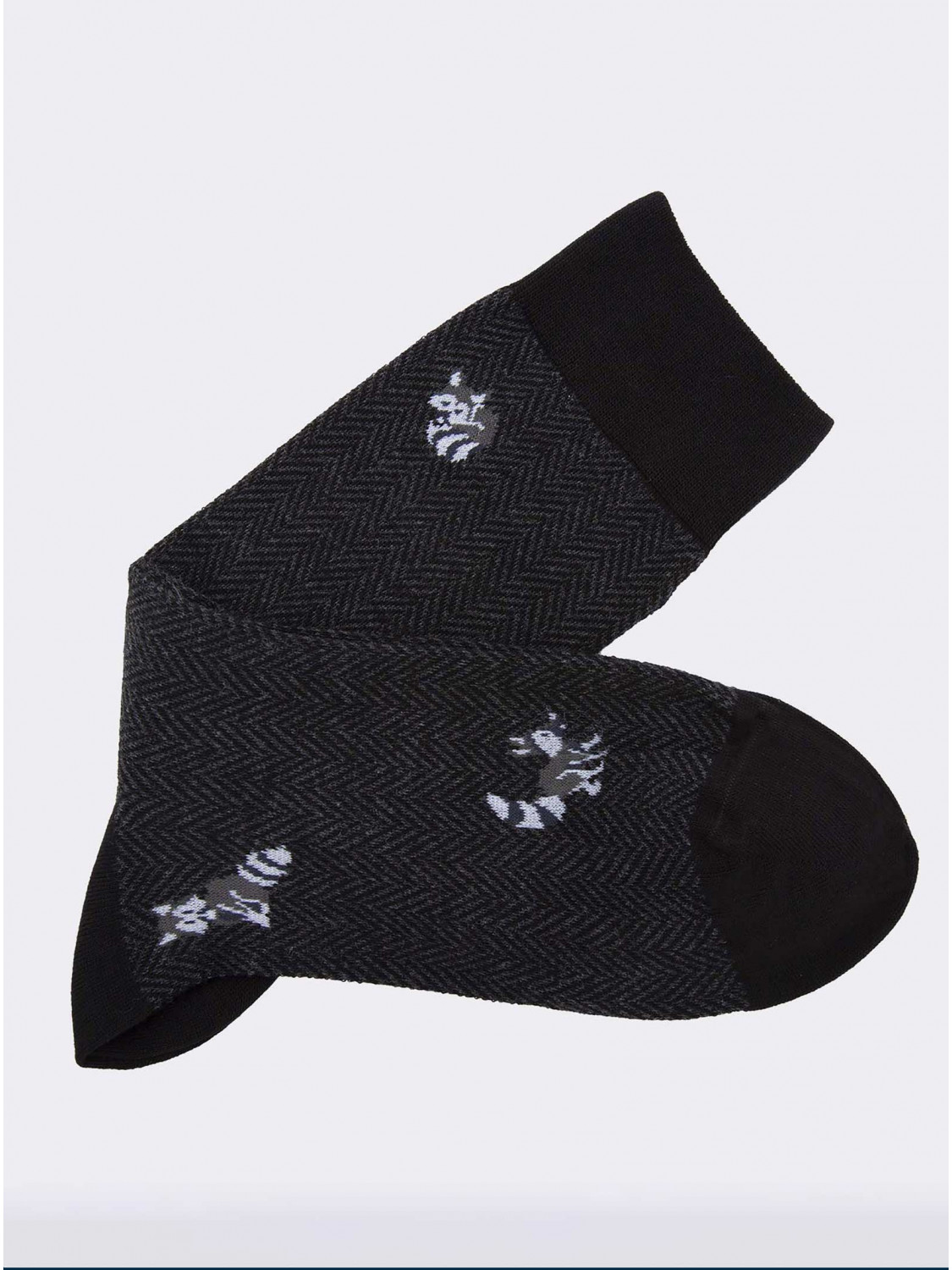 Men’s crew socks with raccoons in Warm Cotton