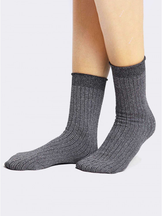 Women's short ribbed socks in Lurex