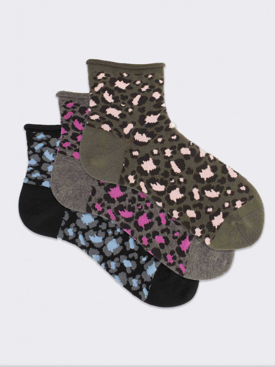 Tris Women’s short socks with animal print