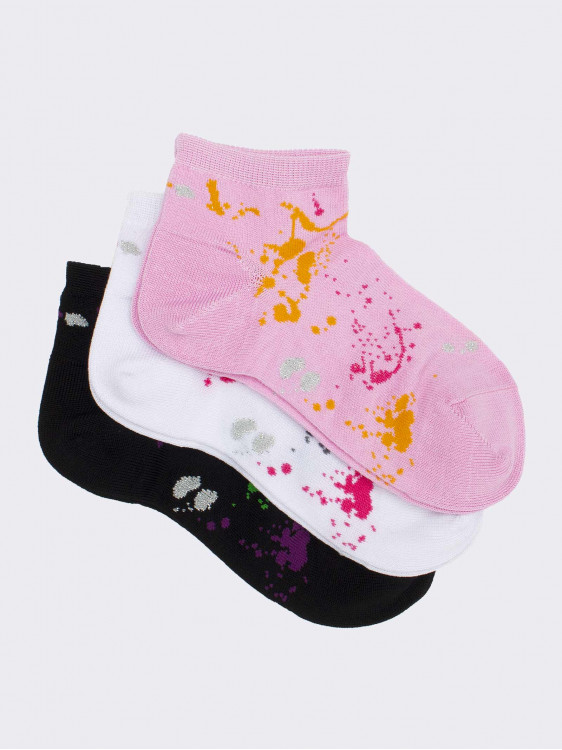 Dreifarbig gemusterte Socken für Mädchen