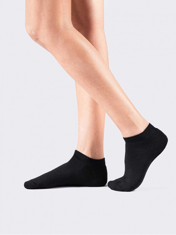 Woman's Fleece Overshoe Socks