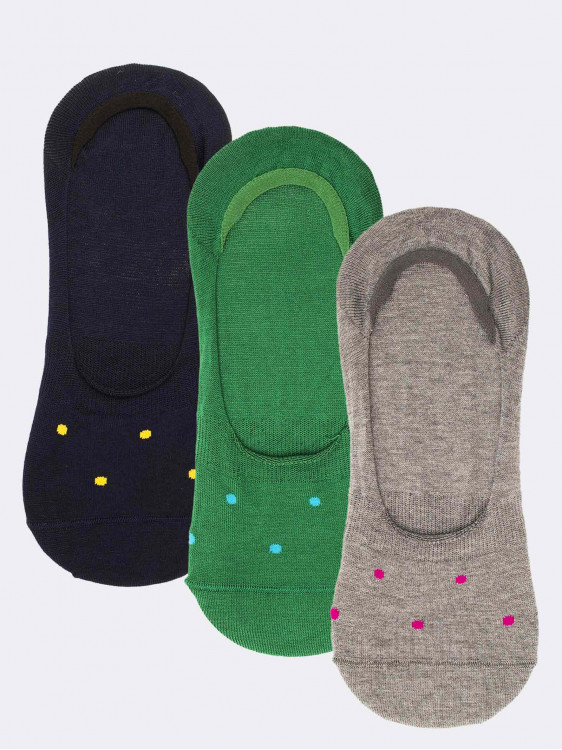 Three-pack men's mix-patterned no show socks with small box
