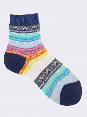 Kurze Socken für Mädchen mit farbigen Spitzeneinsätzen