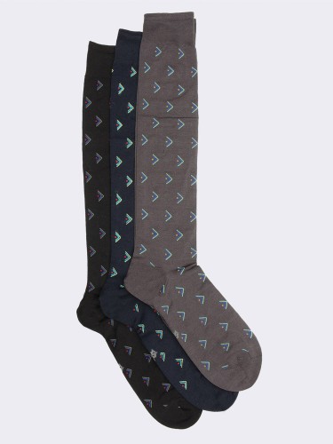 Tris Men’s geometric patterned knee-high socks in cool Cotton