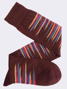 Abstrakt gefärbte lange Herrensocken aus warmer Baumwolle