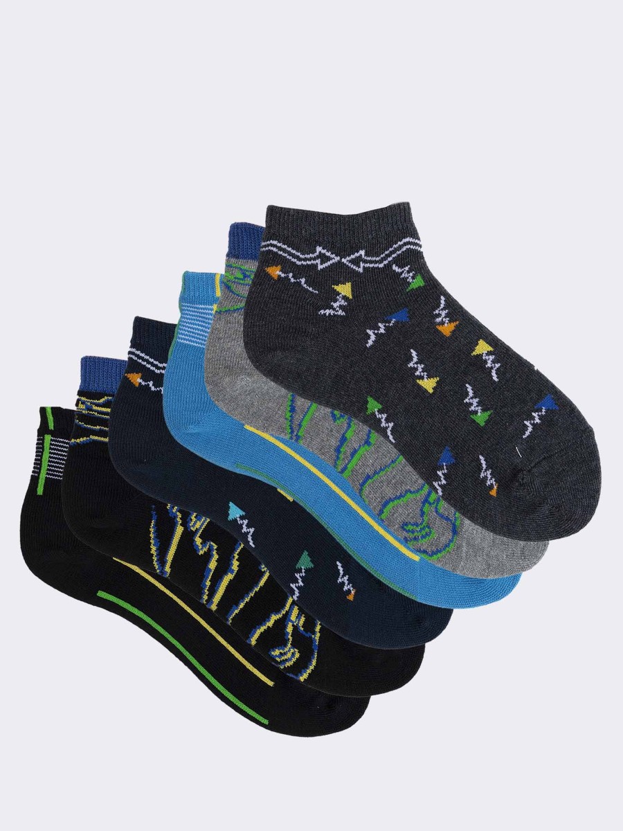 Six pairs of mixed patterned socks for children