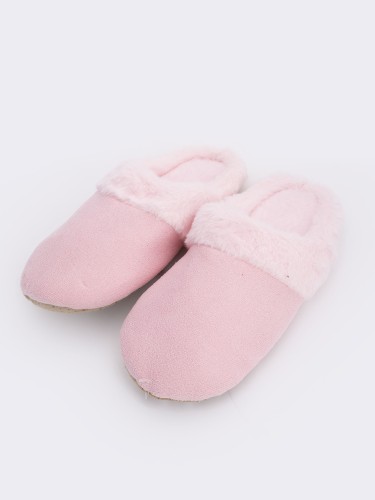 Two pairs of block colors ladies' slippers with soft interior