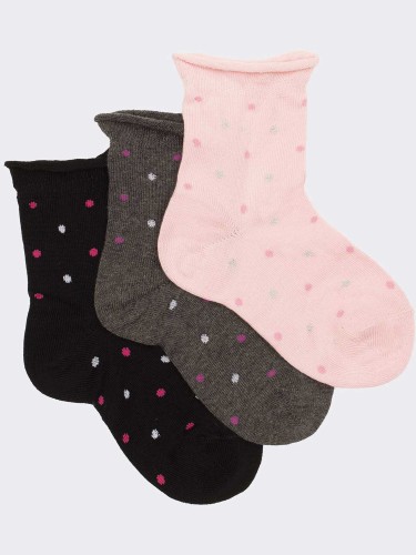 Three short polka dot patterned socks for girls