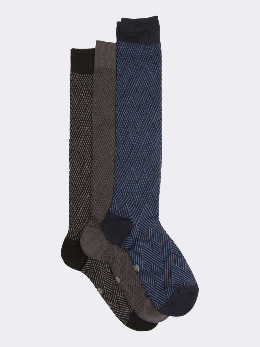 Tris Men’s three-dimensional fantasy knee-high socks in cool Cotton