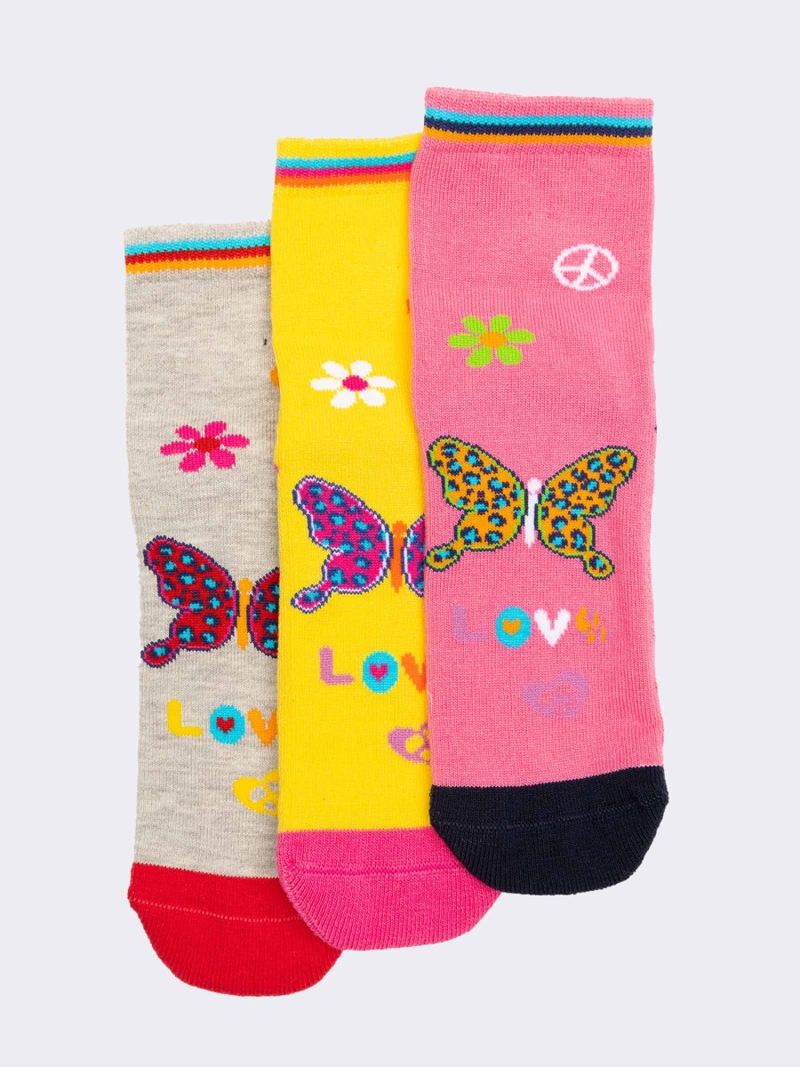 Trio von Socken mit Schmetterlingsmuster
