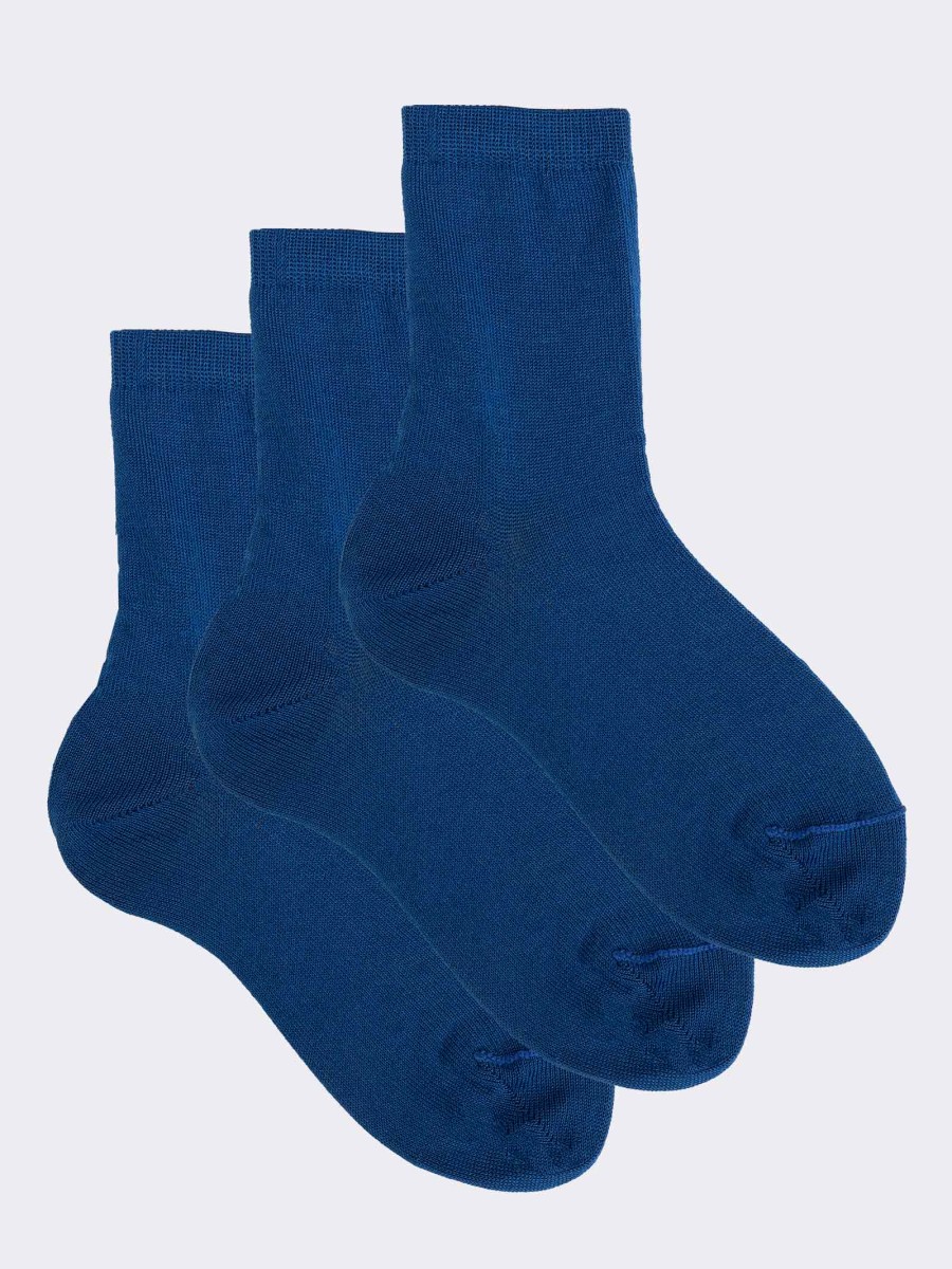 Plain stretch calf socks