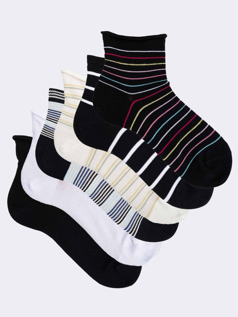 Geschenkbox mit 6 Paar gestreiften Socken für Damen aus frischer Baumwolle