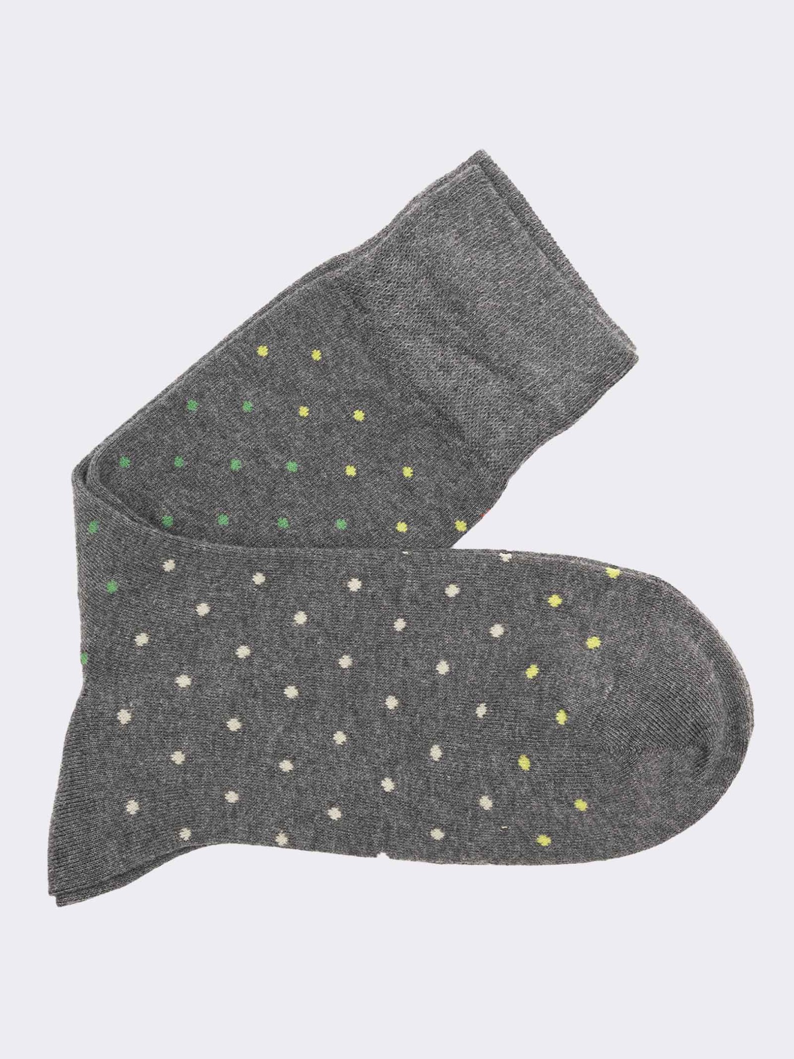 Men's Short Socks with Gradient Polka Dot Pattern in Warm Cotton - Made in Italy