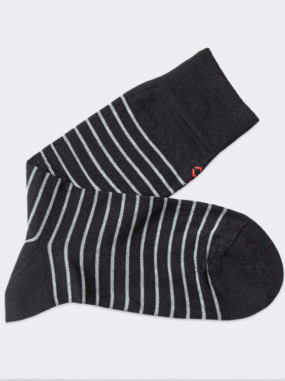Gestreifte, kurze Socken aus kühler Baumwolle